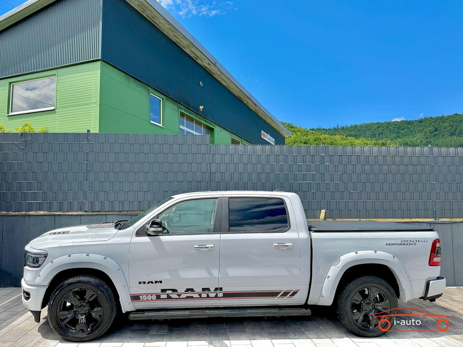 Dodge RAM 5,7 V8 LARAMIE za 53110€