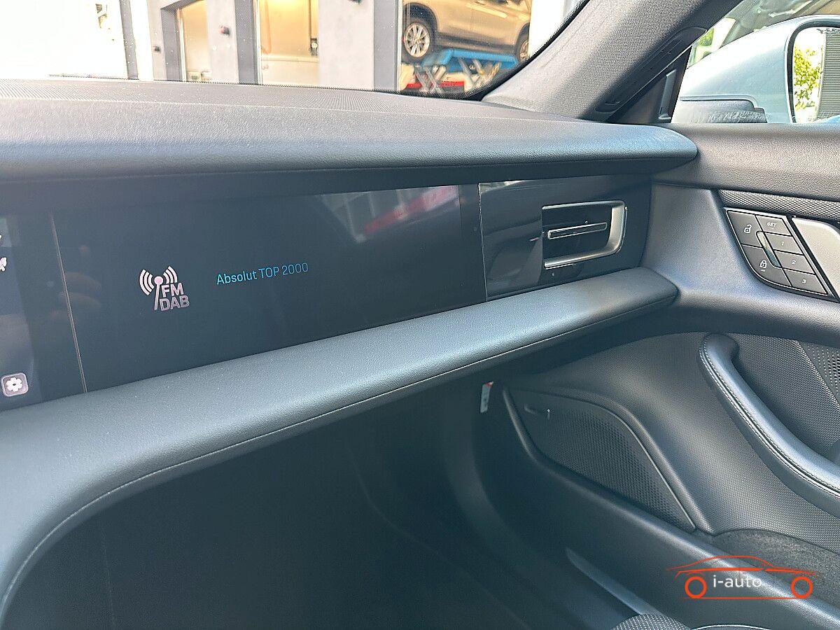 Porsche Taycan 4 Cross Turismo  za 80950€