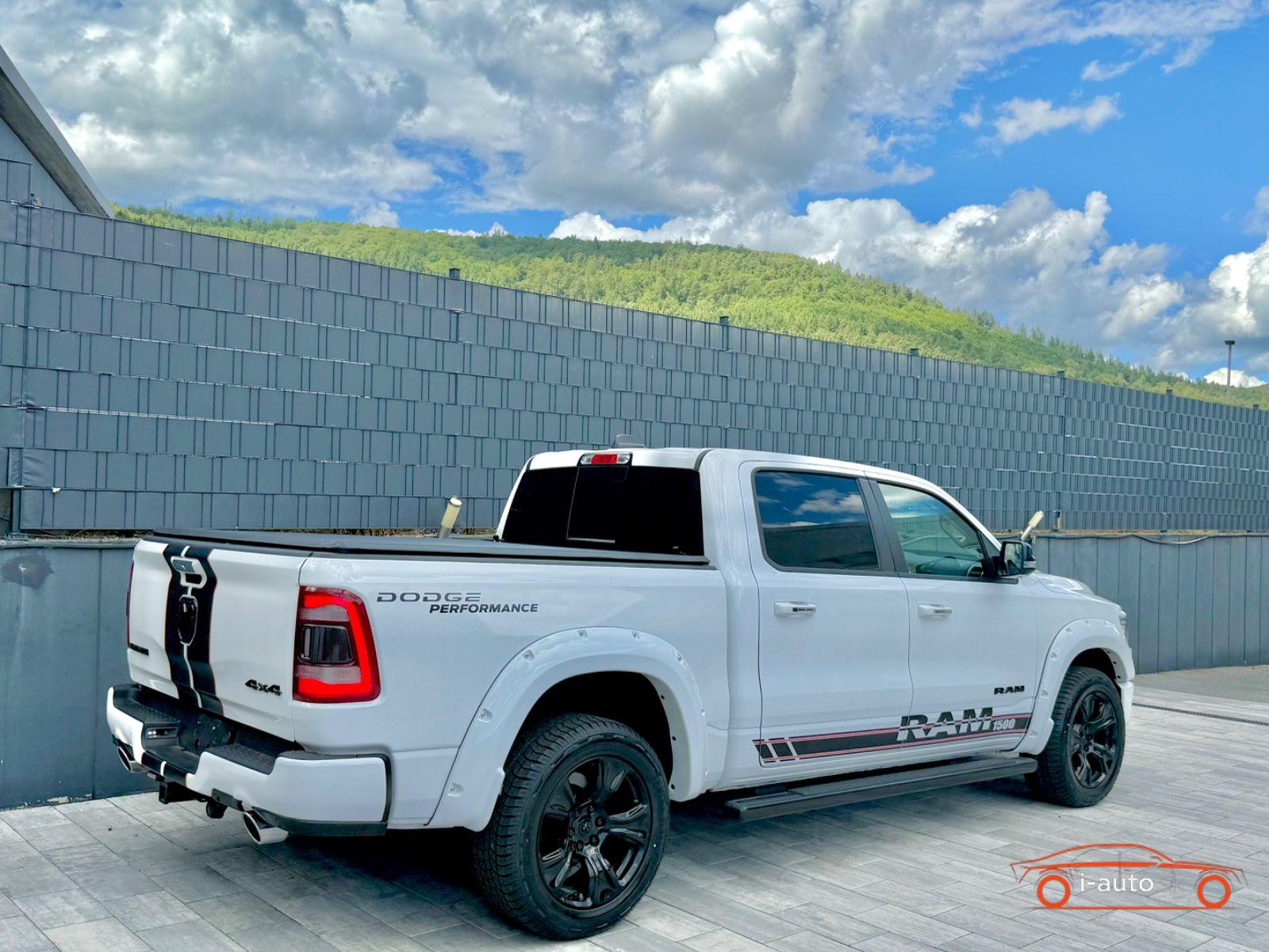Dodge RAM 5,7 V8 LARAMIE za 53110€