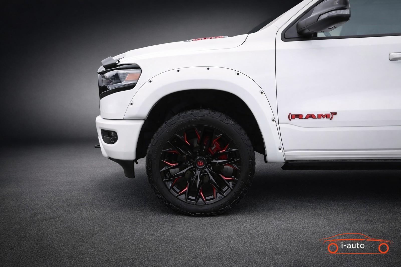 Dodge RAM 5.7 V8 HEMI 4x4 CREW CAB LIMITED za 78340€
