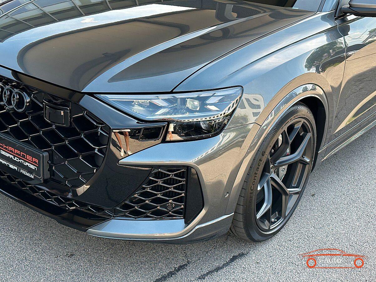 Audi RSQ8 Performance TFSI quattro za 157900€