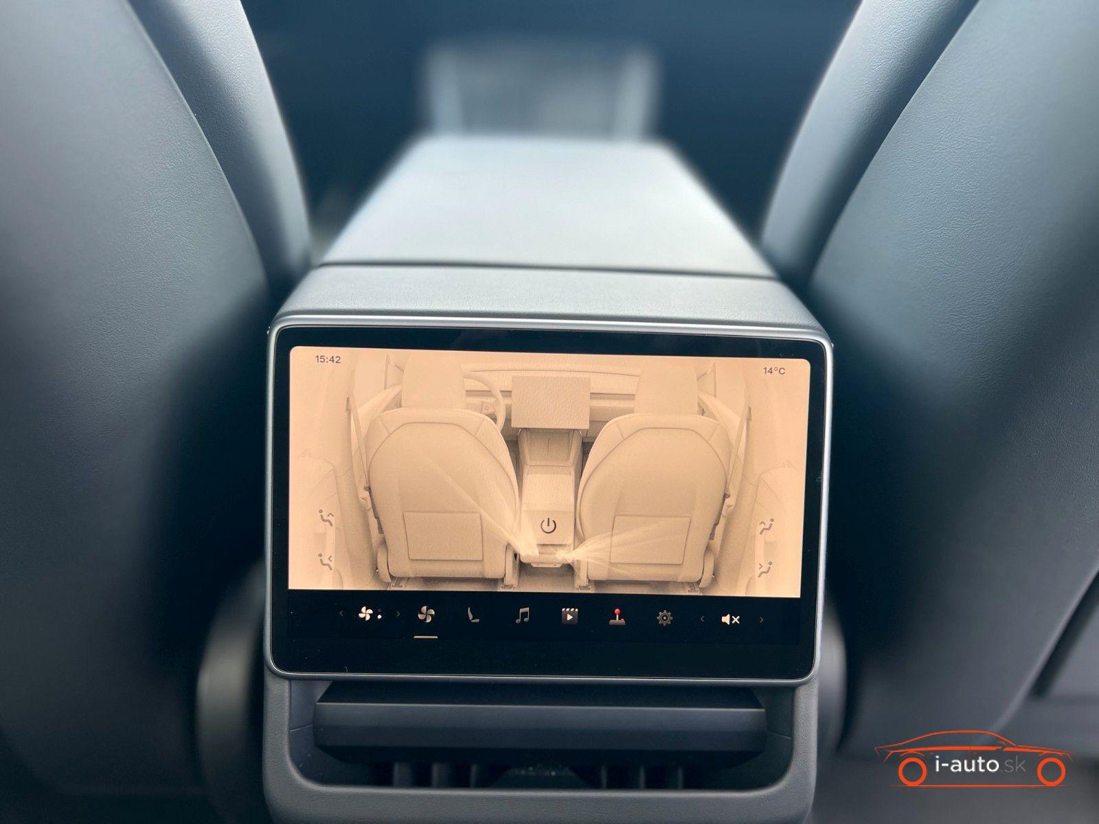 Tesla Model Y SR Juniper Premium za 52760€