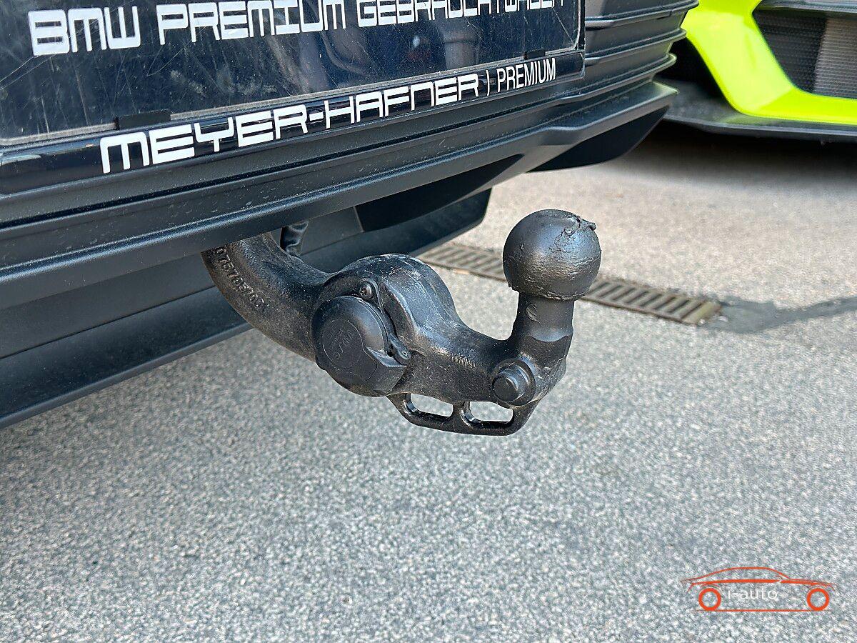 Porsche Macan 4 Electric  za 85470€