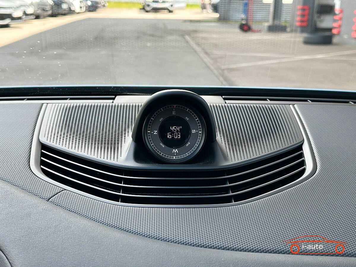 Porsche Taycan 4 Cross Turismo  za 80950€