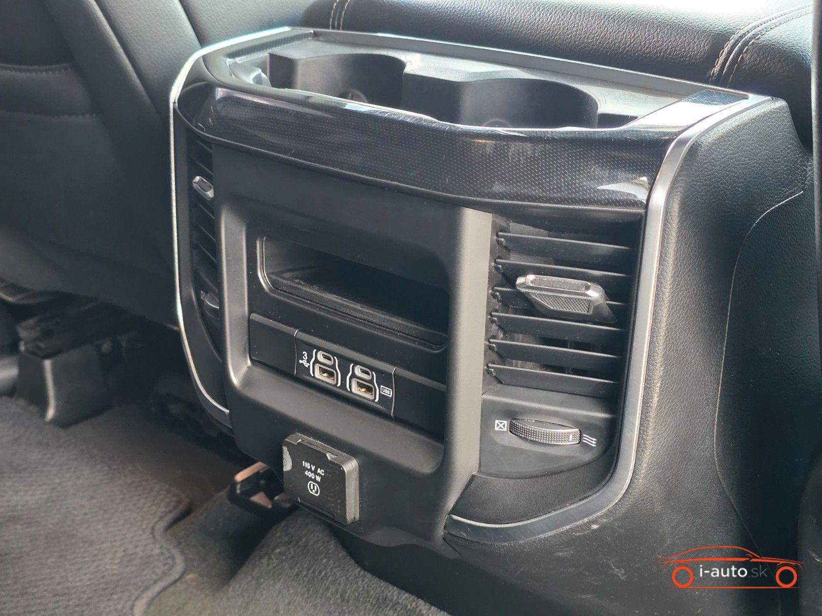 Dodge RAM 5.7L V8 HEMI CrewCup LARAMIE LPG za 62500€