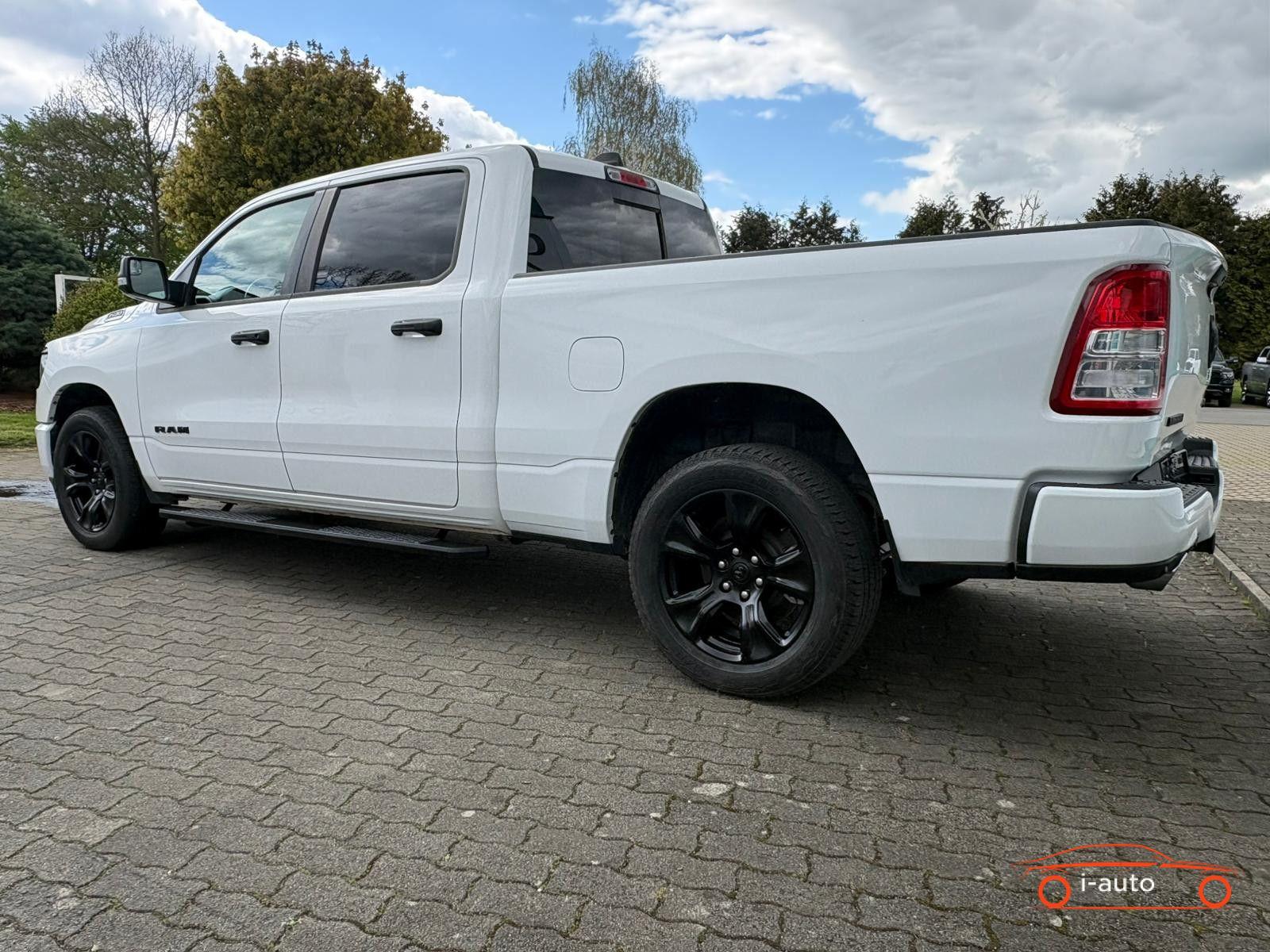 Dodge RAM 1500 5.7L 4x4 CrewCab za 41570€