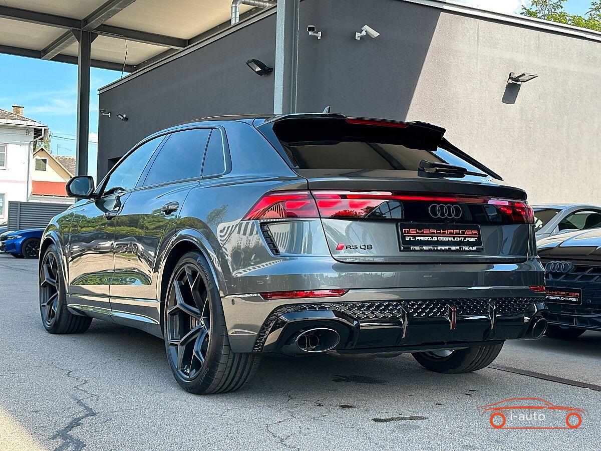 Audi RSQ8 Performance TFSI quattro za 157900€
