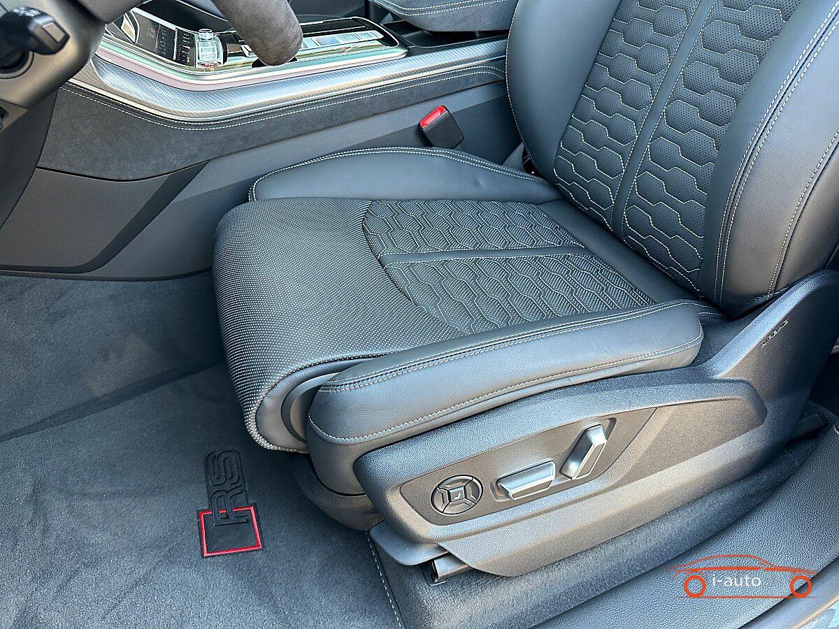 Audi RSQ8 Performance TFSI quattro za 157900€