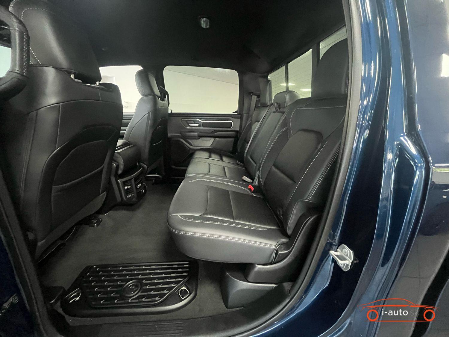 Dodge RAM 5,7L V8 CrewCab za 42300€