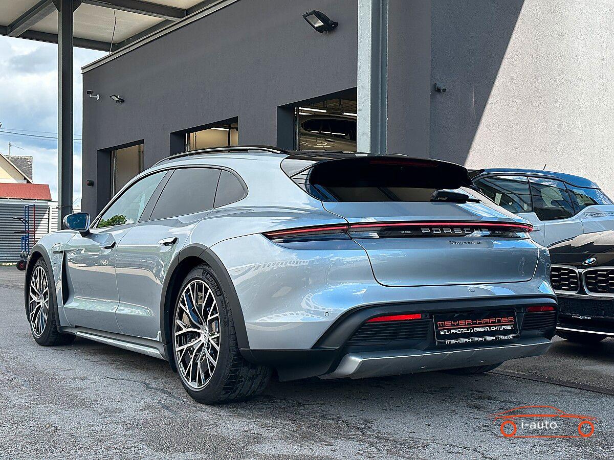 Porsche Taycan 4 Cross Turismo  za 80950€