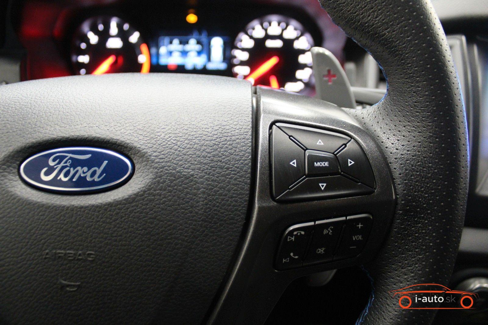 Ford Ranger 2.0L 4x4 DoKa Raptor za 36600€