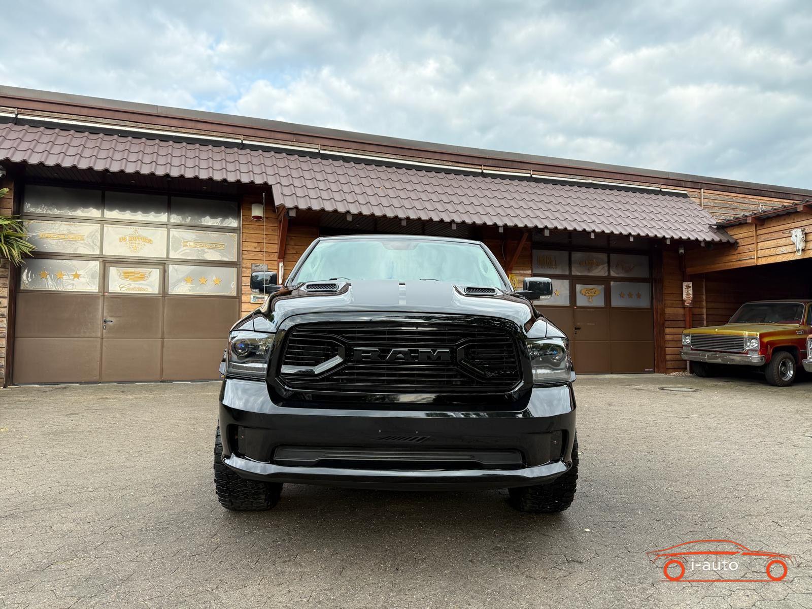 Dodge RAM 5.7 V8 4X4 za 43500€