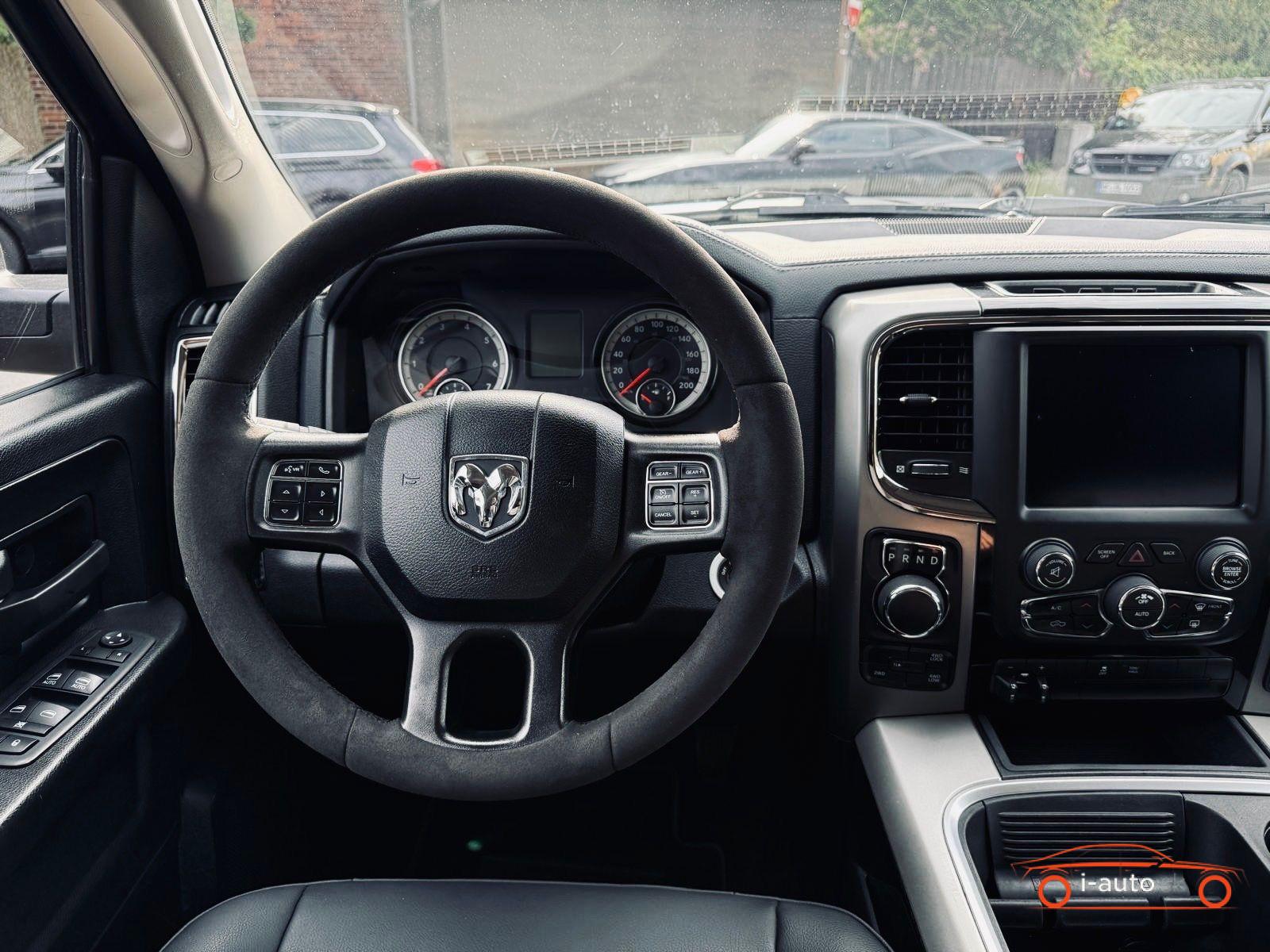 Dodge RAM 5.7 V8 4X4 za 43500€
