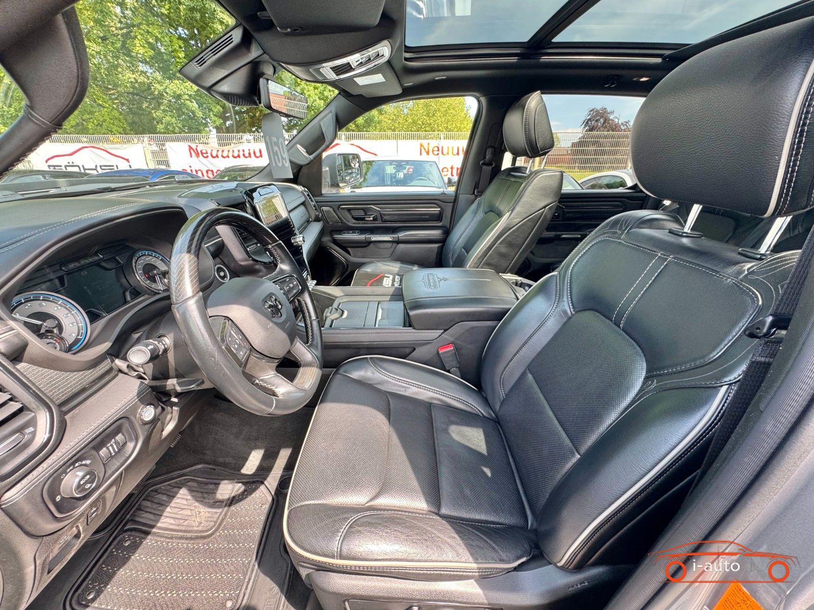 Dodge RAM 5.7L V8 4x4 Limited za 65500€