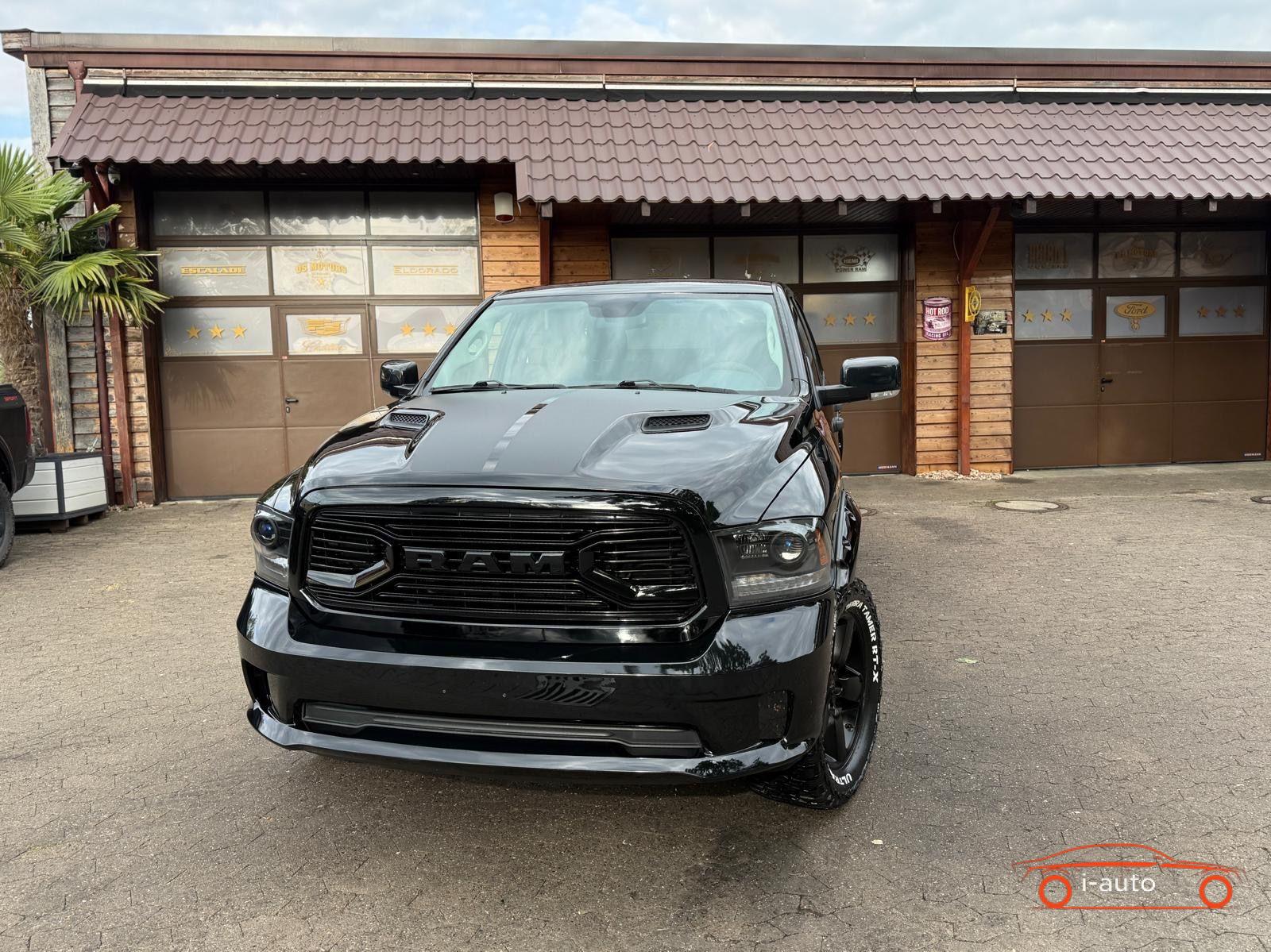 Dodge RAM 5.7 V8 4X4 za 43500€