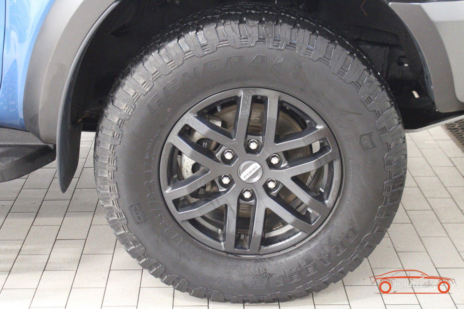 Ford Ranger 2.0L 4x4 DoKa Raptor za 36600€