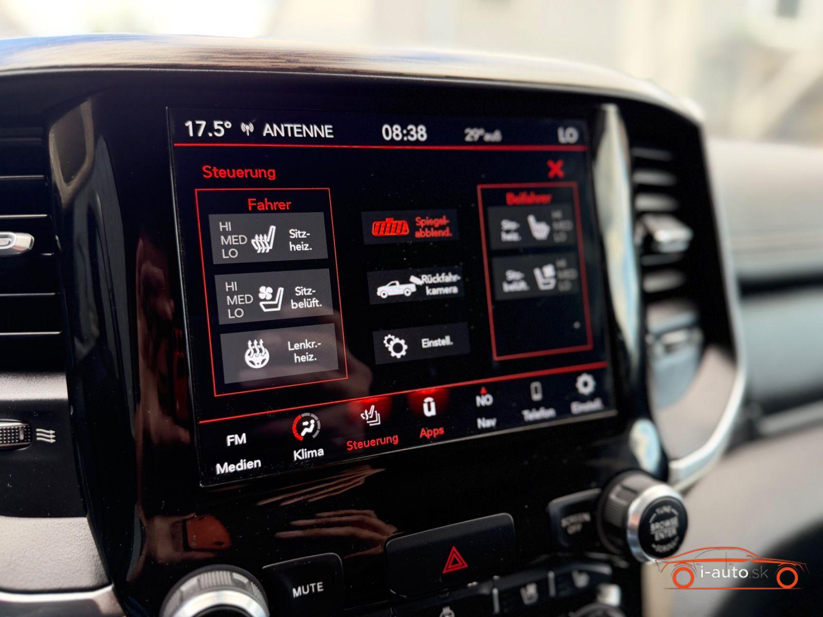 Dodge RAM 5,7 V8 LARAMIE za 53110€