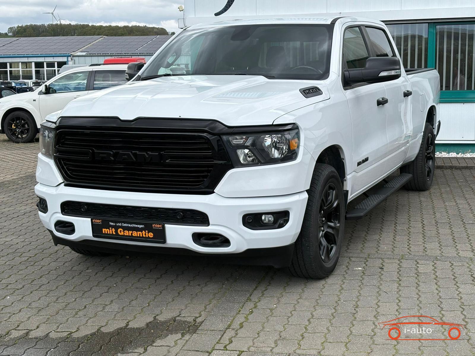 Dodge RAM 1500 5.7L 4x4 CrewCab za 41570€