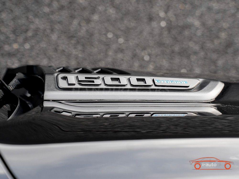 Dodge RAM 5.7L V8 HEMI za 85500€
