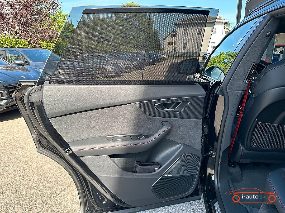 Audi Q8 TFSI e quattro  za 121600€