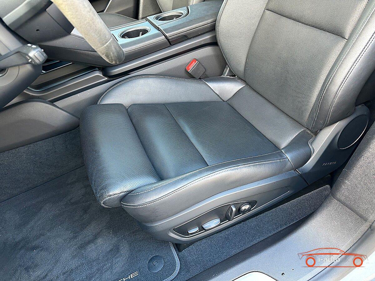 Porsche Taycan 4 Cross Turismo  za 80950€