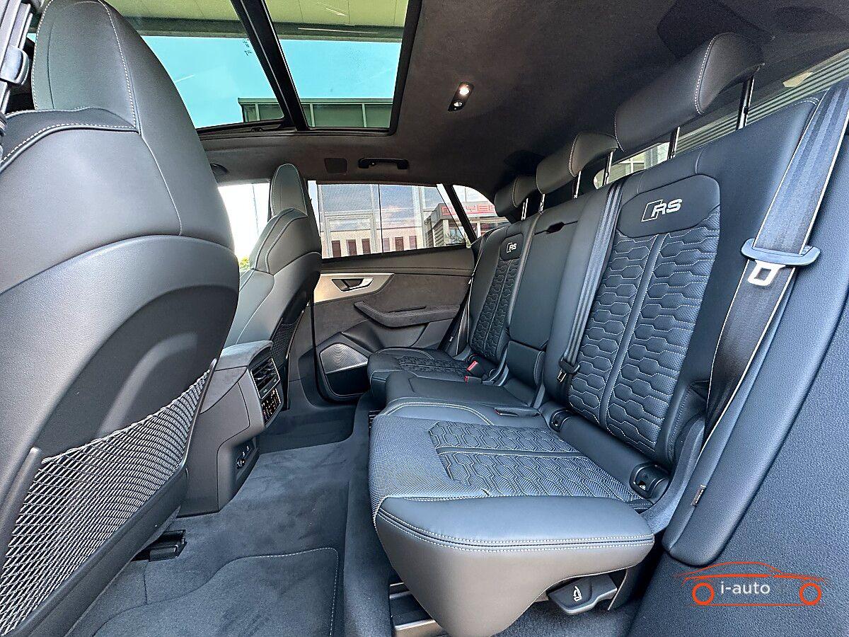 Audi RSQ8 Performance TFSI quattro za 157900€