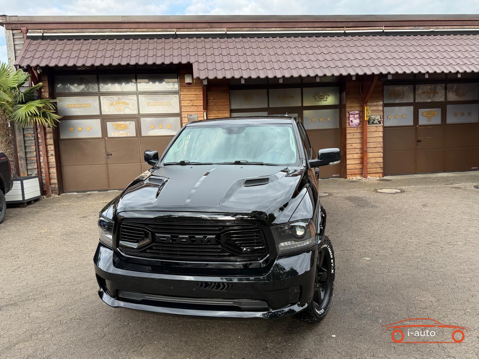 Dodge RAM 5.7 V8 4X4 za 43500€