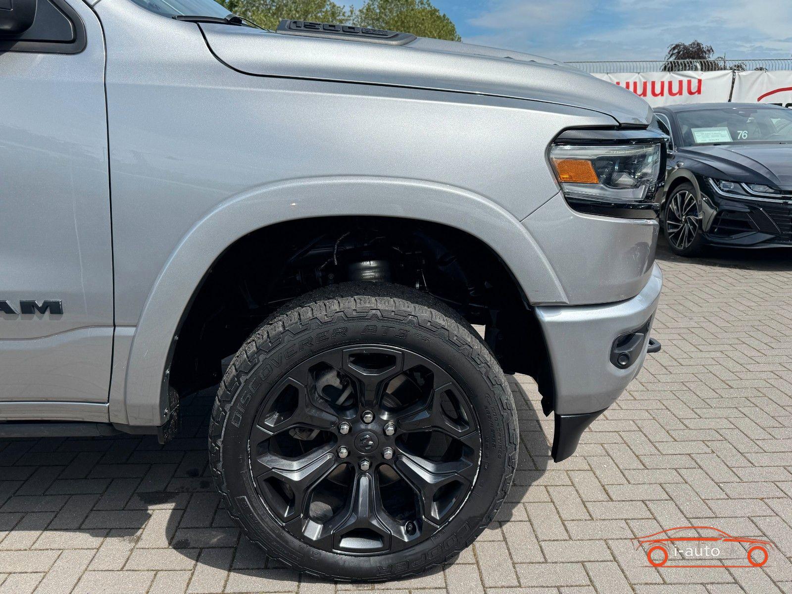Dodge RAM 5.7L V8 4x4 Limited za 65500€