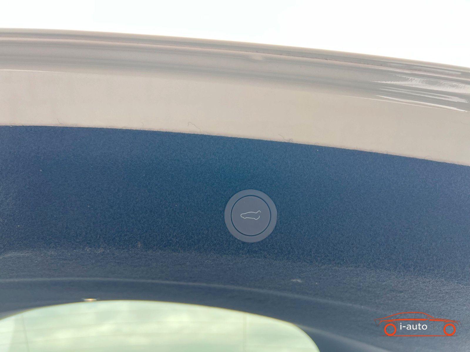Tesla Model Y SR Juniper Premium za 52760€
