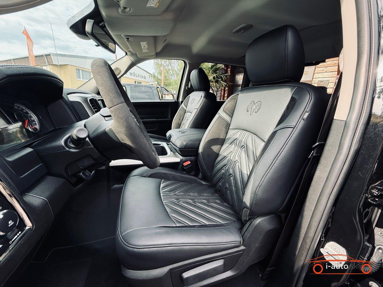 Dodge RAM 5.7 V8 4X4 za 43500€