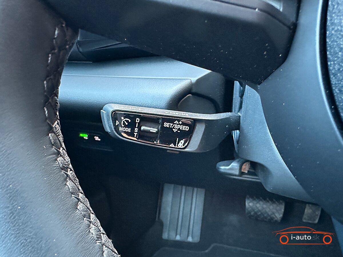 Porsche Macan 4 Electric  za 85470€