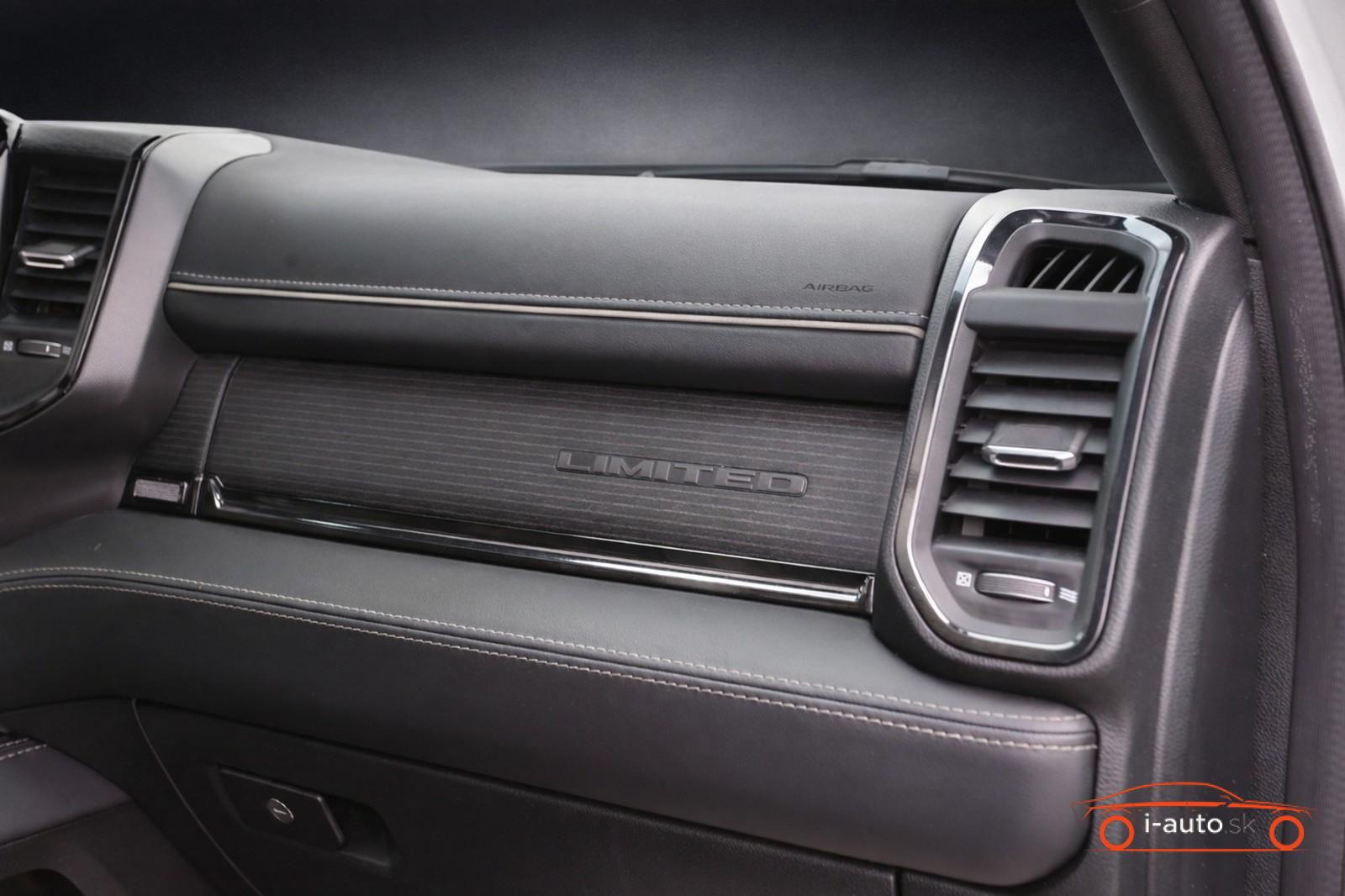 Dodge RAM 5.7 V8 HEMI 4x4 CREW CAB LIMITED za 78340€