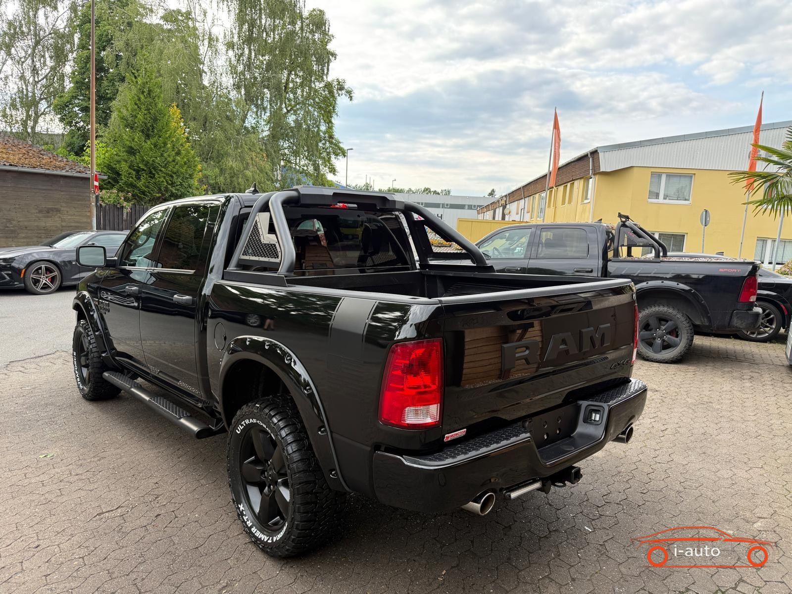 Dodge RAM 5.7 V8 4X4 za 43500€