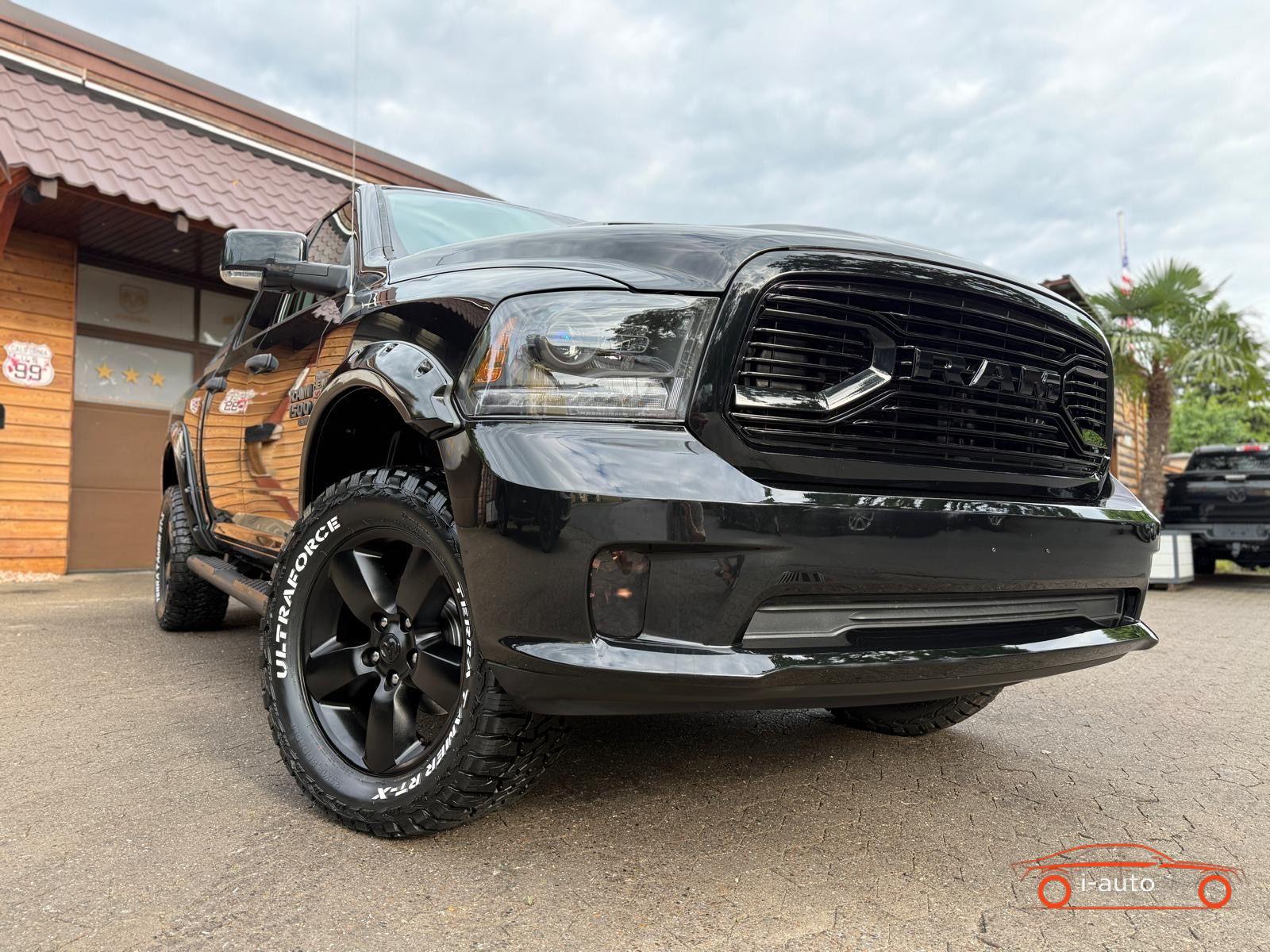Dodge RAM 5.7 V8 4X4 za 43500€