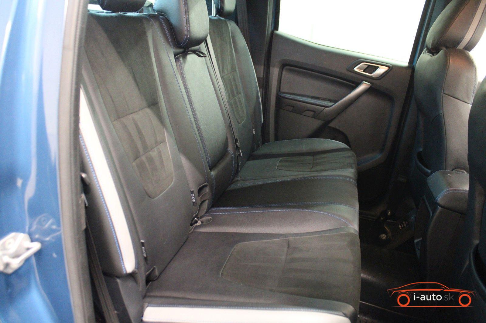 Ford Ranger 2.0L 4x4 DoKa Raptor za 36600€