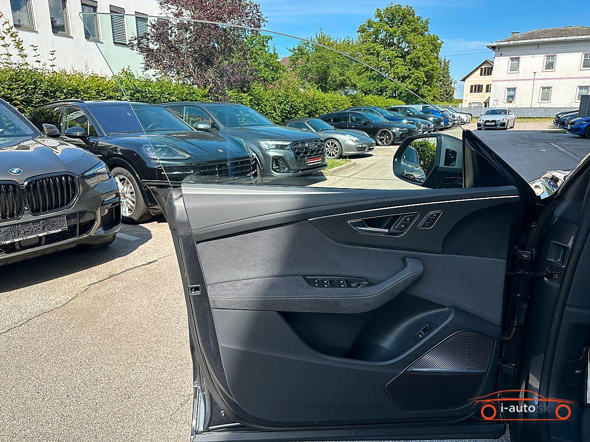 Audi RSQ8 Performance TFSI quattro za 157900€