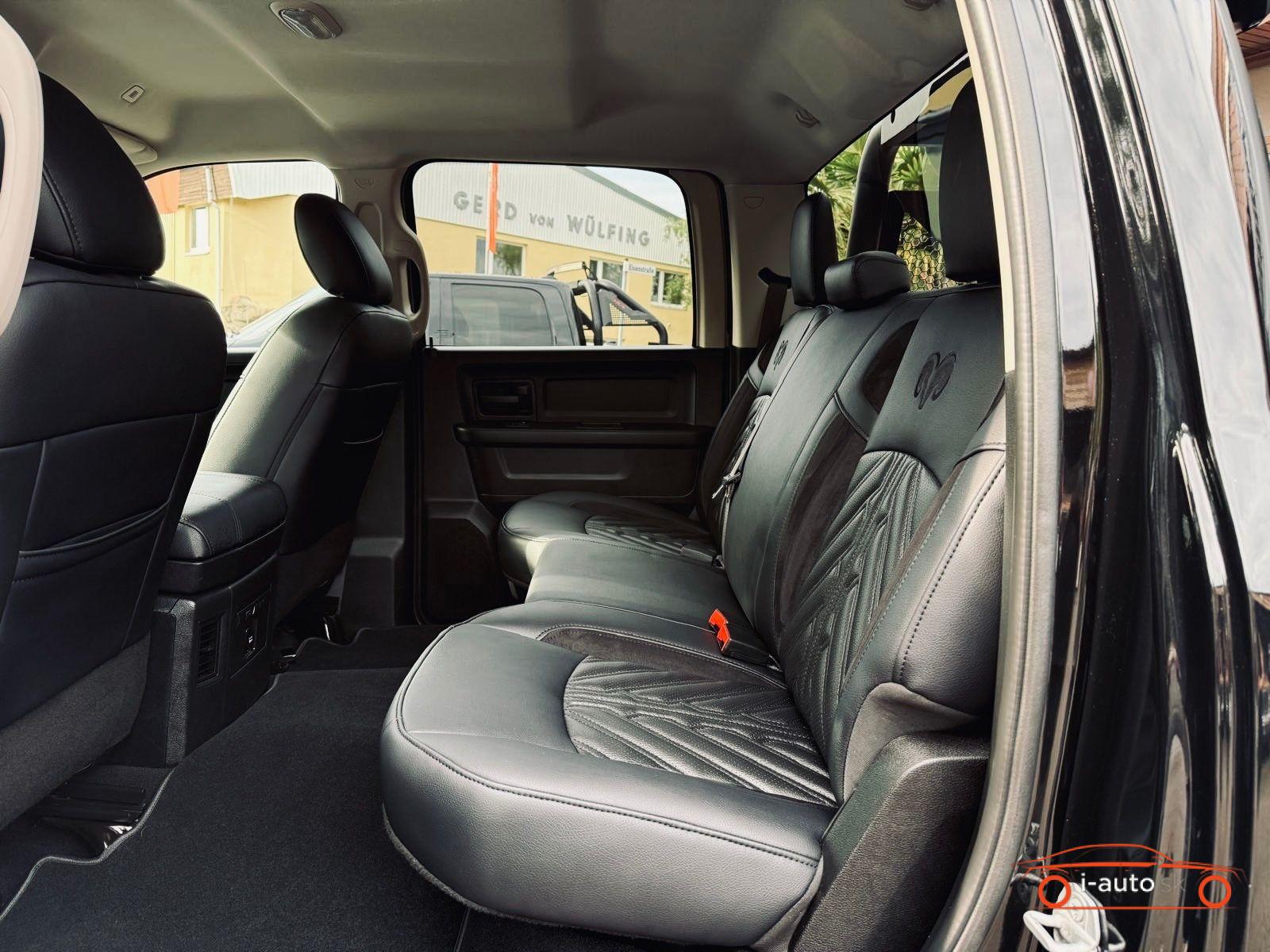 Dodge RAM 5.7 V8 4X4 za 43500€