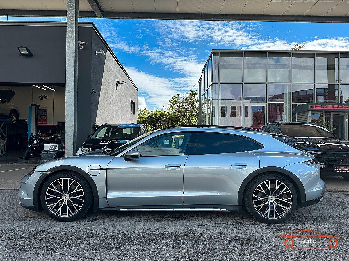 Porsche Taycan 4 Cross Turismo  za 80950€