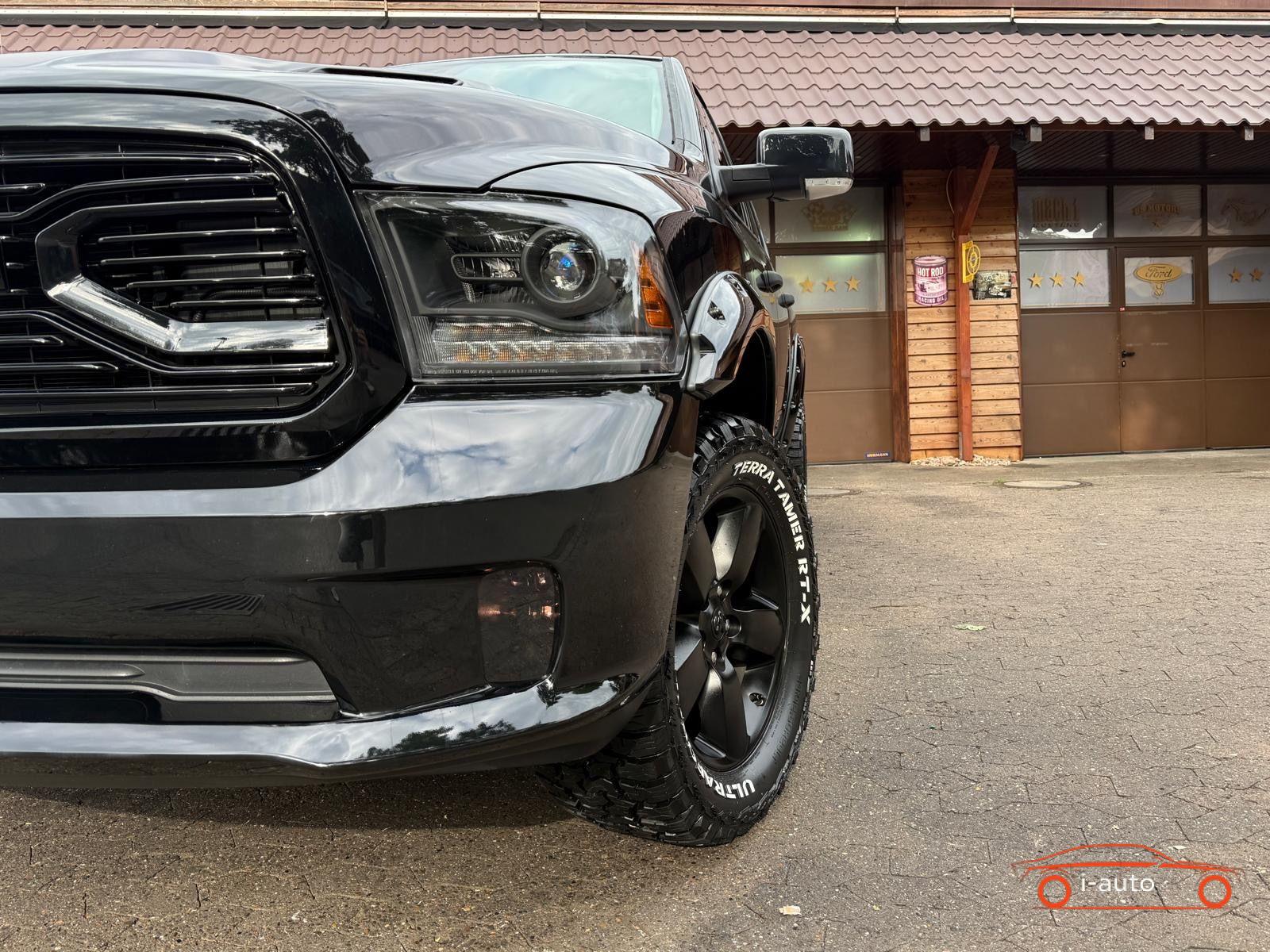 Dodge RAM 5.7 V8 4X4 za 43500€