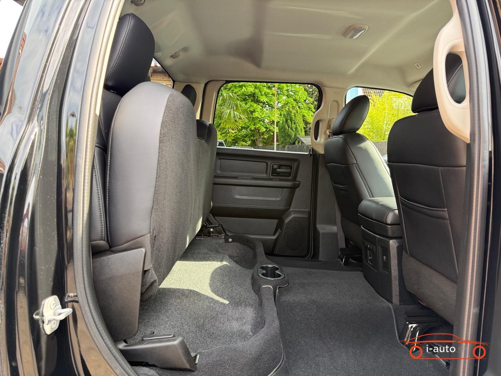 Dodge RAM 5.7 V8 4X4 za 43500€