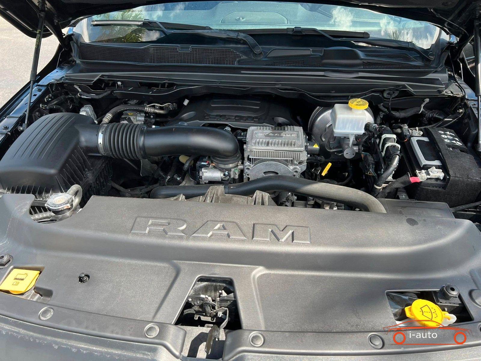 Dodge RAM 5.7L V8 HEMI Rebel 4x4 CrewCab za 73730€