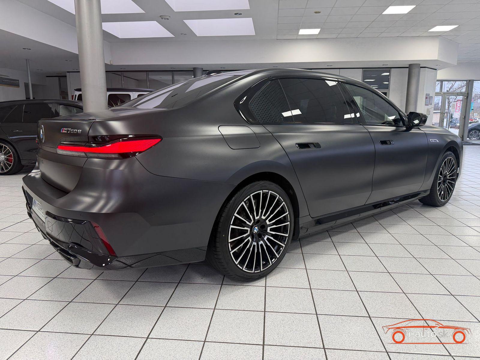 BMW 7 M760e xDrive M Performance Executive za 128920€