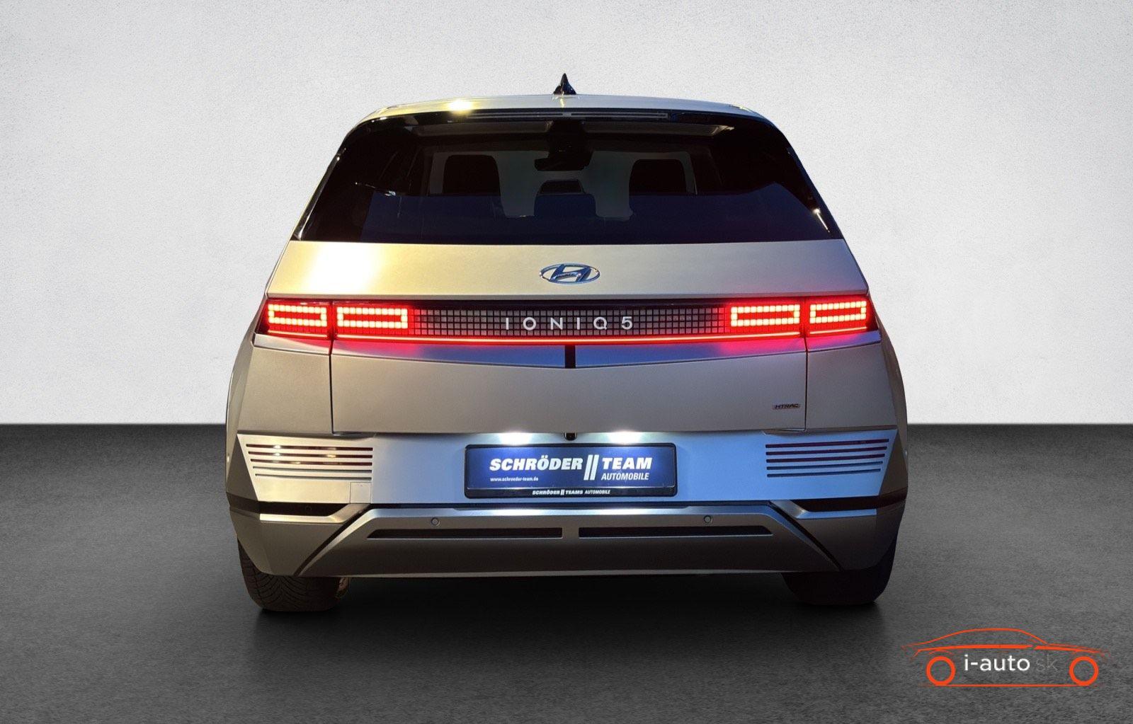 Hyundai IONIQ 5 72,6 kWh Uniq za 40040€