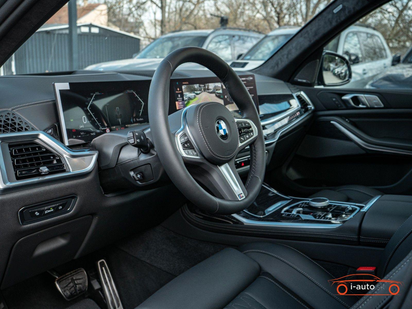 BMW X7 40d M  za 111300€