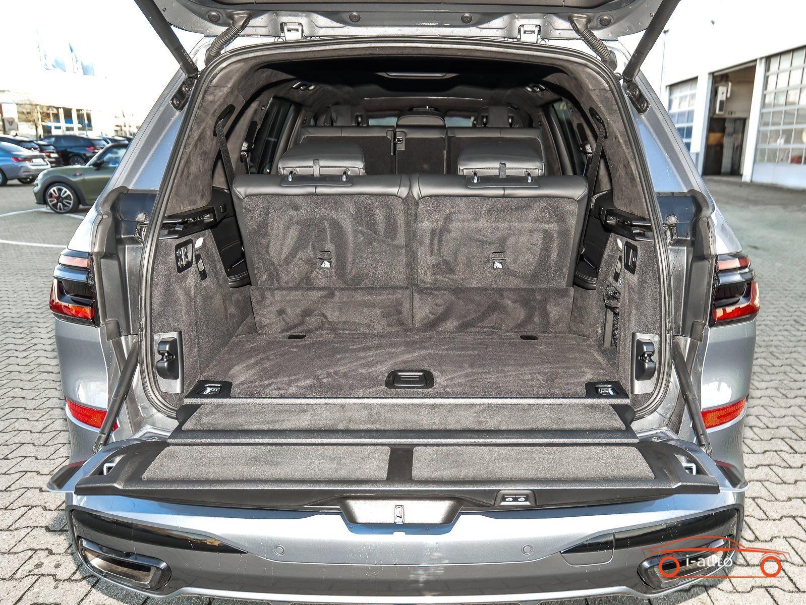 BMW X7 xDrive 40d M Sport Pro  za 93000€