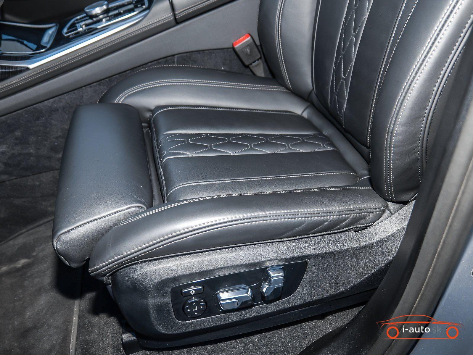 BMW X7 xDrive 40d M Sport Pro  za 93000€