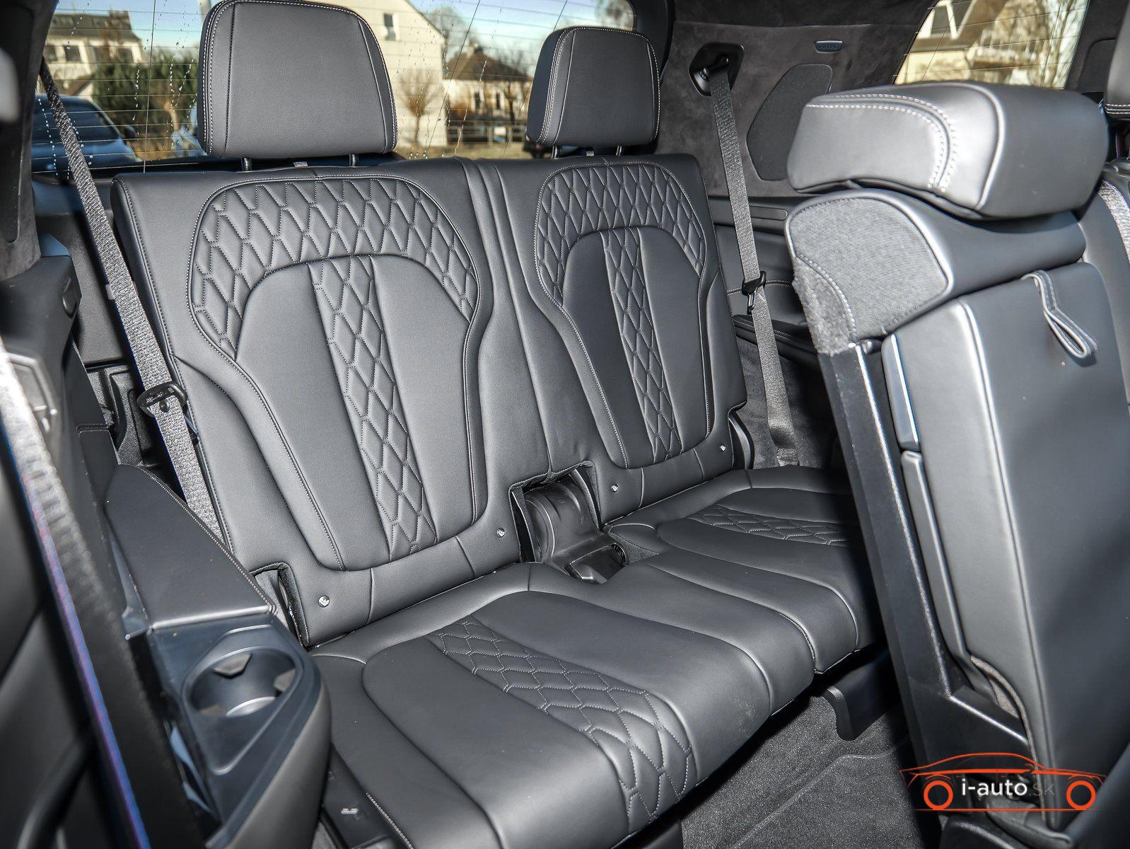 BMW X7 xDrive 40d M Sport Pro  za 93000€