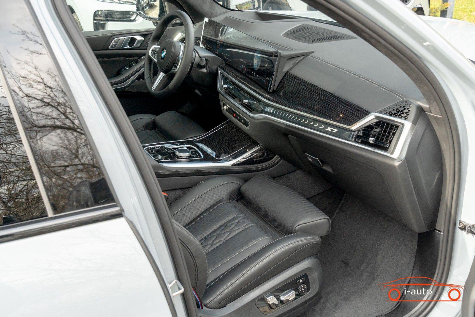 BMW X7 40d M  za 111400€
