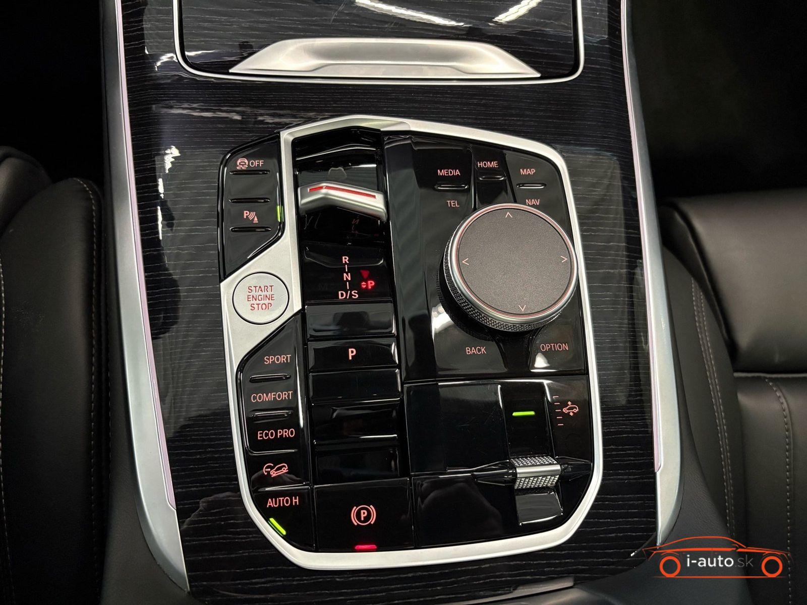 BMW X7 xDrive 40d MSport Pro  za 93890€