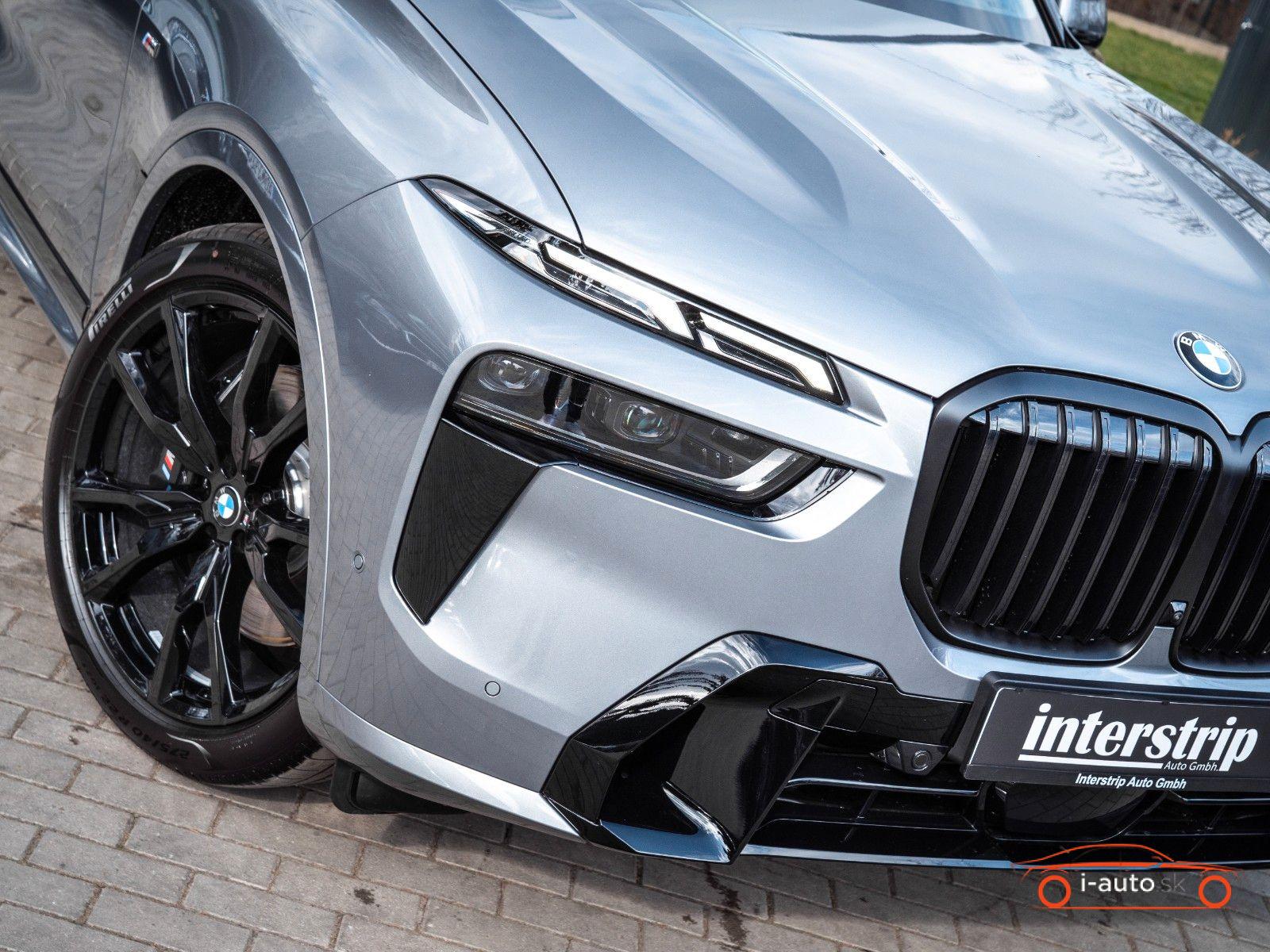 BMW X7 40d M  za 111300€